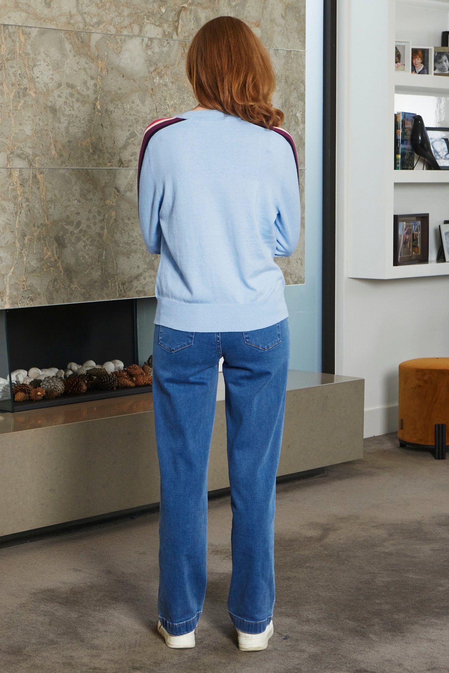 AVS Sleeve Knit