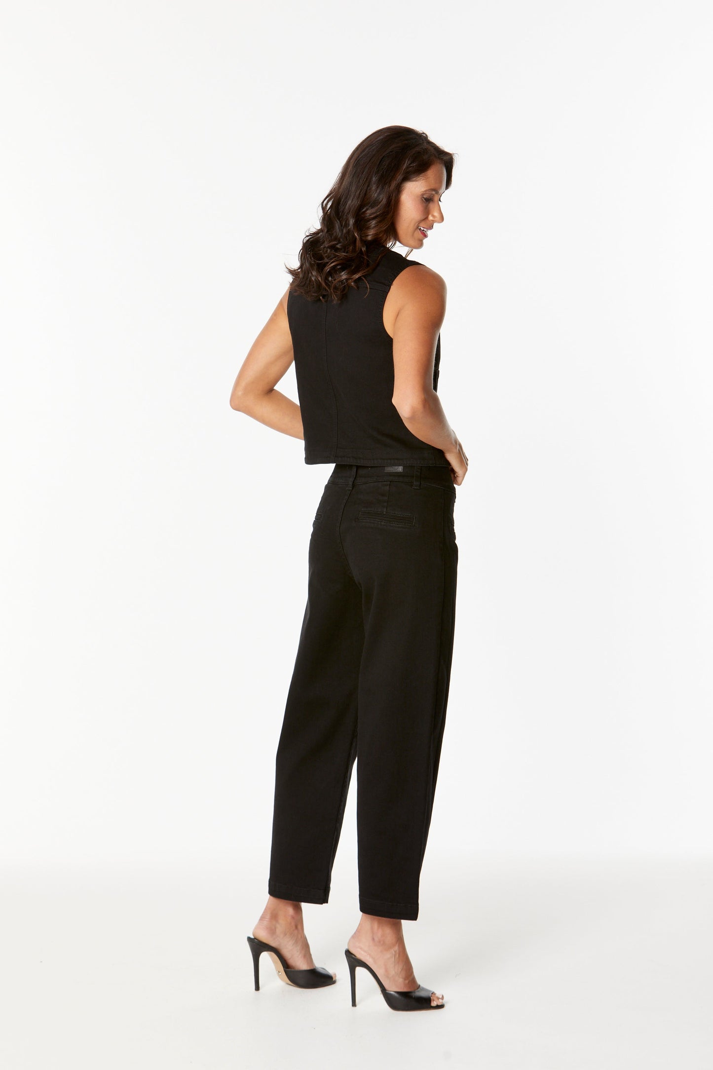 Vigo Black