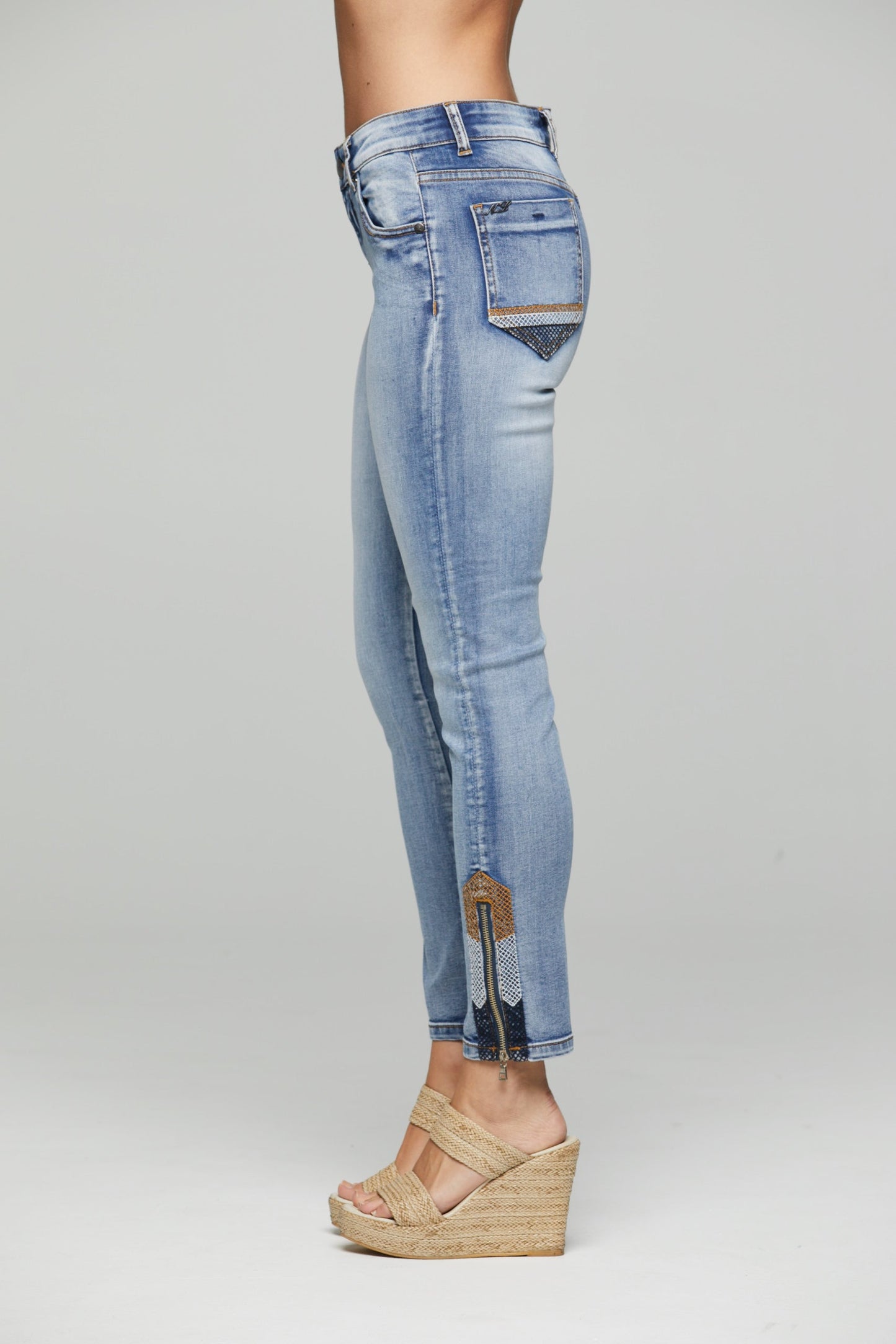 AR17 Angle Jean