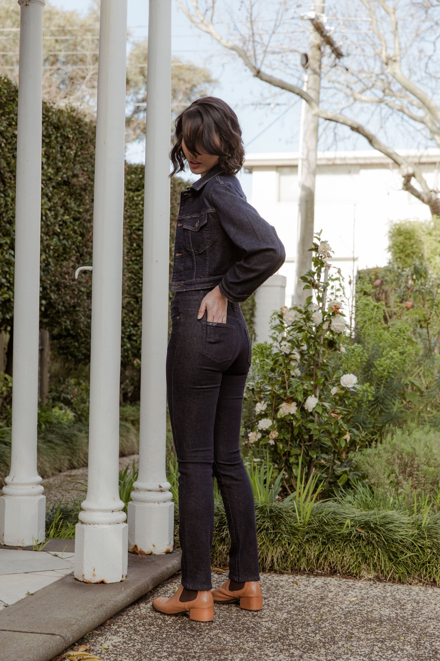 AUHW Straight Jean
