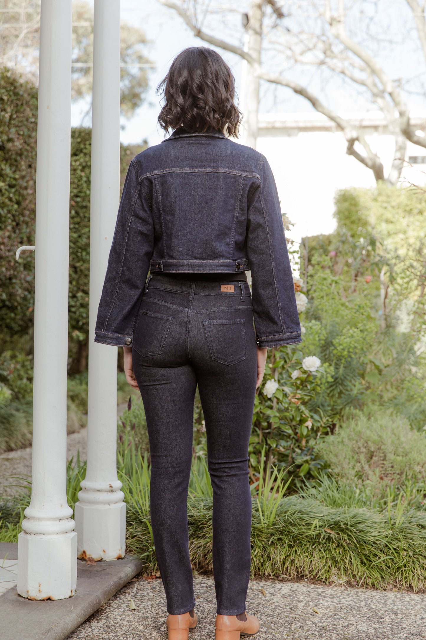 AUHW Straight Jean