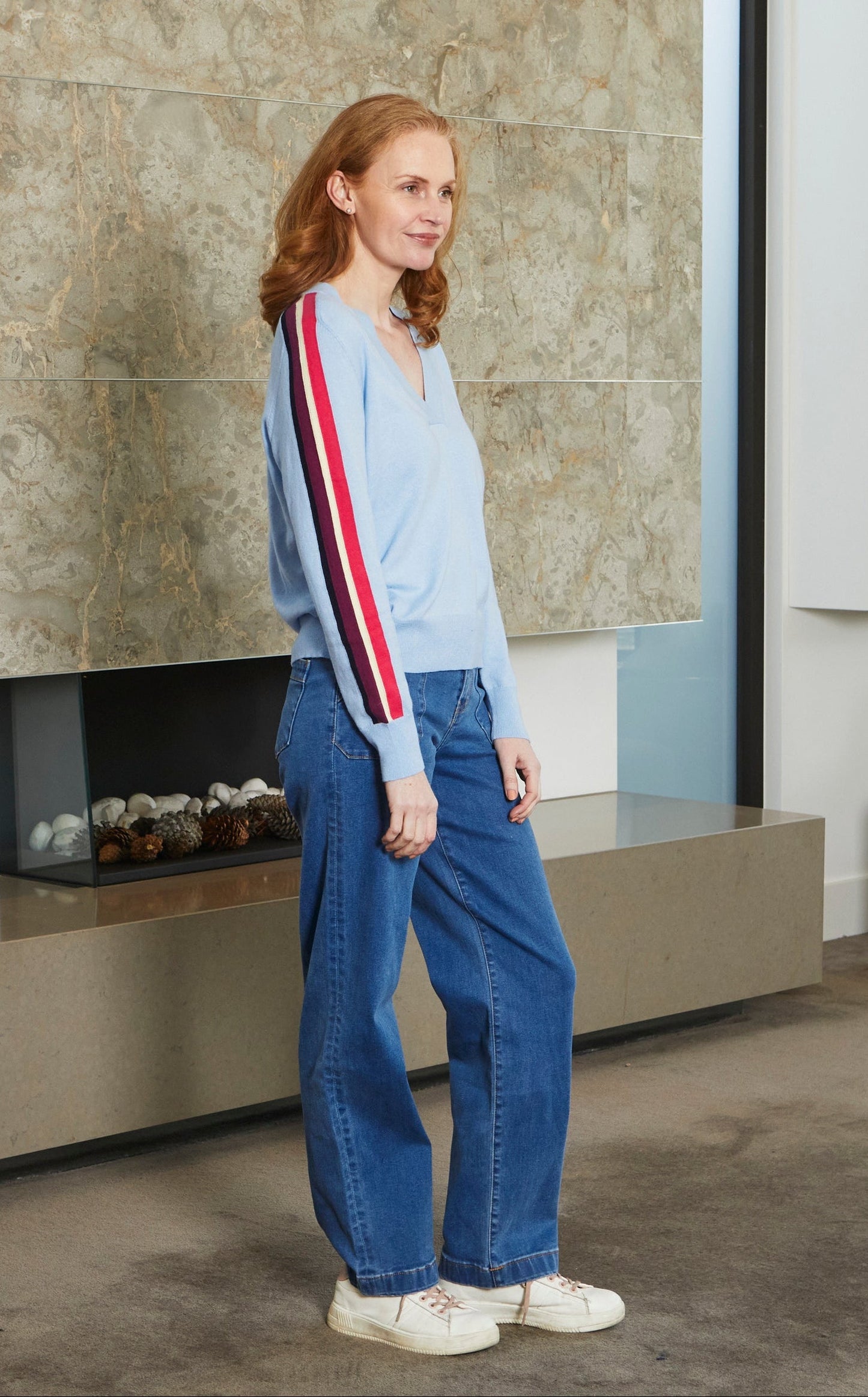 AVS Sleeve Knit